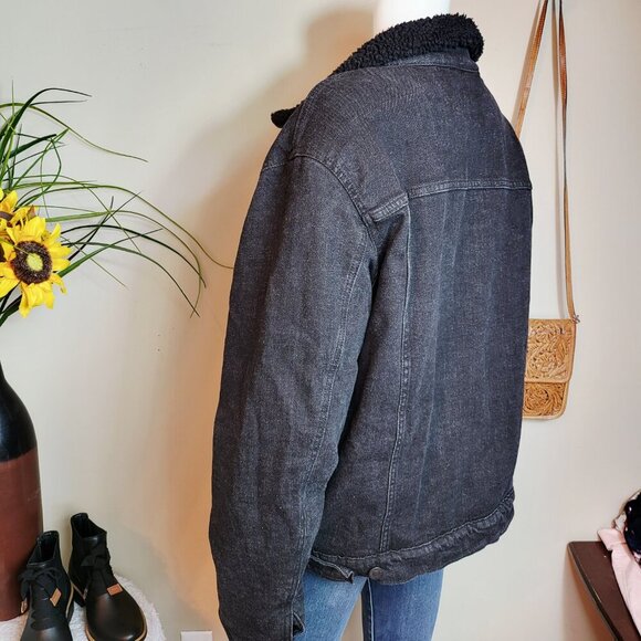 Vintage 90's sherpa fur lined denim jacket - Picture 7 of 8